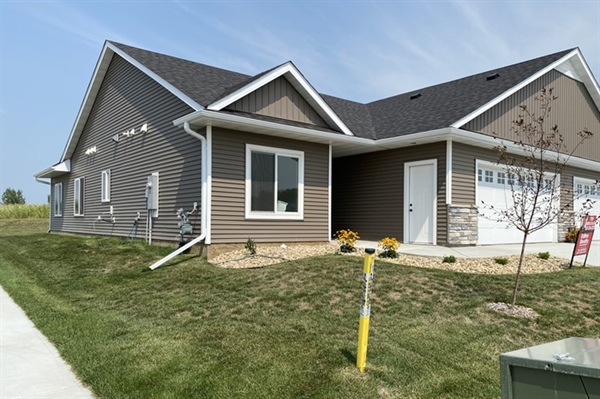 Custom Homes in Minnesota: The Convenience & Long-Term Value of Zero-Entry Designs